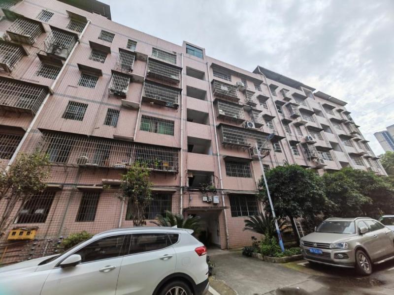 南省衡阳市雁峰区白沙洲街道白沙大道73号慧园名苑B栋404室法拍房图片4