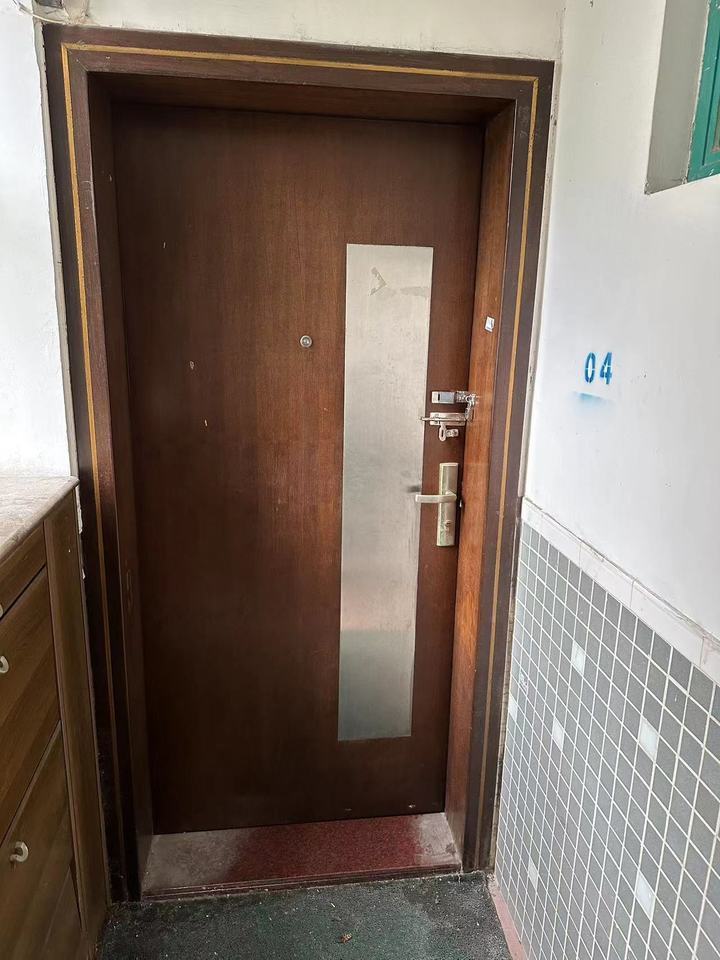 中山市火炬开发区孙文东路丽港城丽都置信白领公寓1座404房法拍房图片3