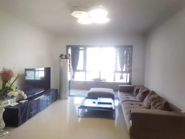 碧桂园翡翠山 4室2厅 140㎡ 整租_碧桂园翡翠山租房图片图片2