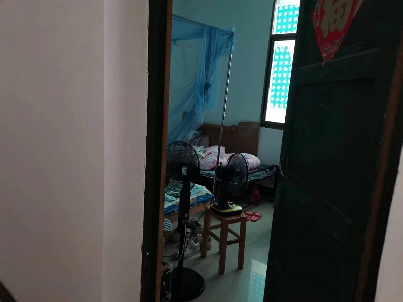 郴州市桂阳县金叶路（太园里地段）202户法拍房图片1