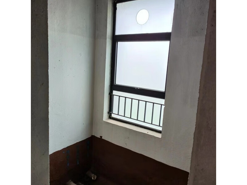 中山市神湾镇天熹路8号天熹阳光花园（1期）5幢1403房的房地产法拍房图片1