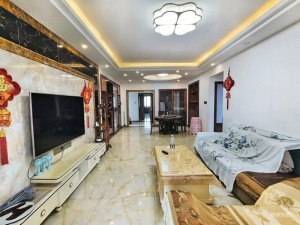 金叶华府 4室2厅 140.79㎡ 精装_惠州博罗县石湾二手房图片