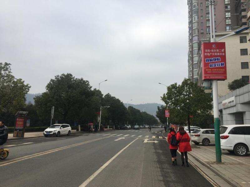 衡东县城关镇滨江公园以北（恒盛花园A9#）202室法拍房图片1