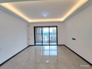 万科四季花城 4室2厅 118㎡ 精装_中山五桂山街道长命水二手房图片