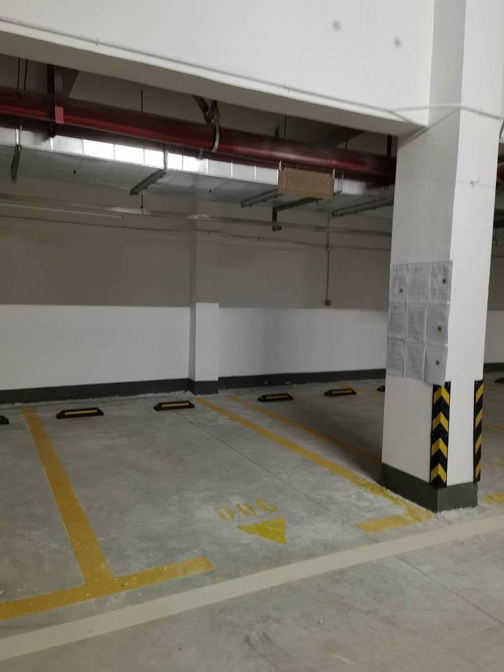 中山市坦洲镇沙坦南路61号香槟花园1-5栋\8-9栋地下车库006号小车位的房地产法拍房图片1