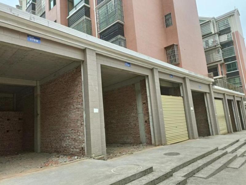 宜章县玉溪镇马耳冲小区二期36栋102号商业门面法拍房图片3