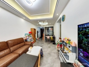 豪逸御华庭 2室2厅 82.77㎡ 精装中山石岐街道第一城小学二手房图片