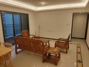 万科金域蓝湾 4室2厅 120㎡ 整租中山石岐街道张溪租房图片