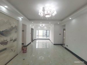 裕龙君汇 4室2厅 138㎡ 精装_中山火炬开发区太阳城二手房图片