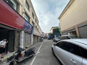 衡阳市蒸湘区青峰街07号日鑫建材大市场D-8栋108室_衡阳法拍房图片