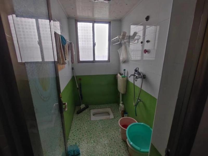 118.89平方米（资兴市兴宁镇西正街老服务公司第2栋3-702）法拍房图片5